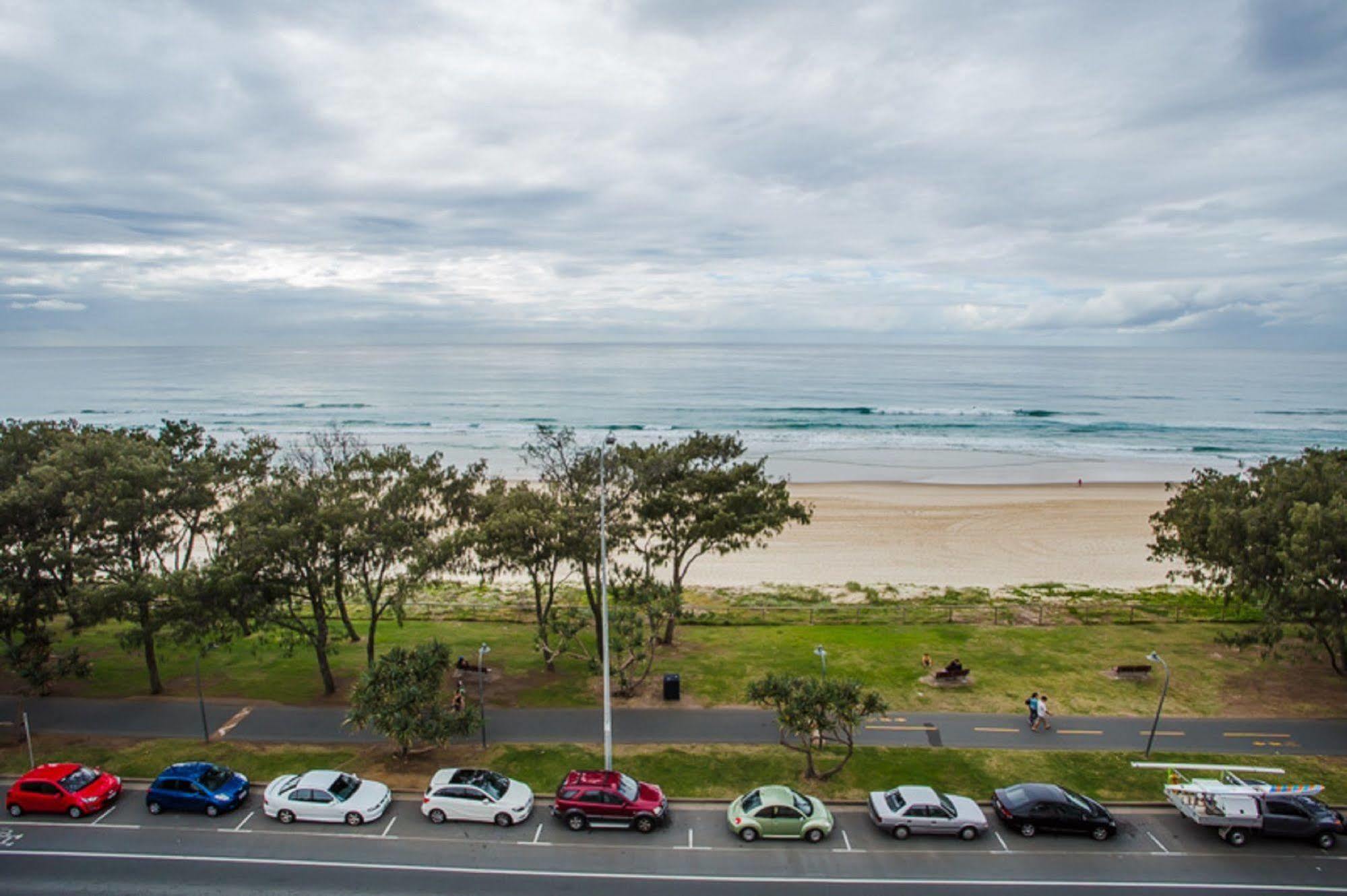 Suntower Holiday Apartments Gold Coast Extérieur photo