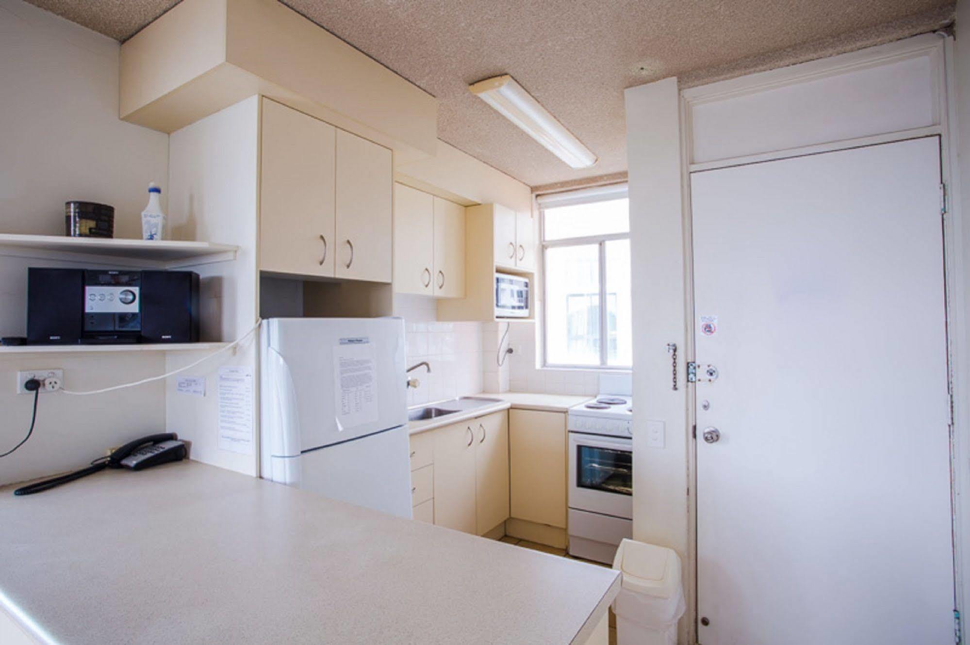 Suntower Holiday Apartments Gold Coast Extérieur photo