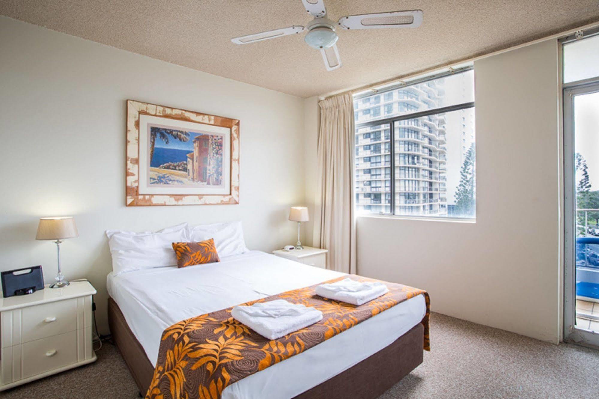 Suntower Holiday Apartments Gold Coast Extérieur photo